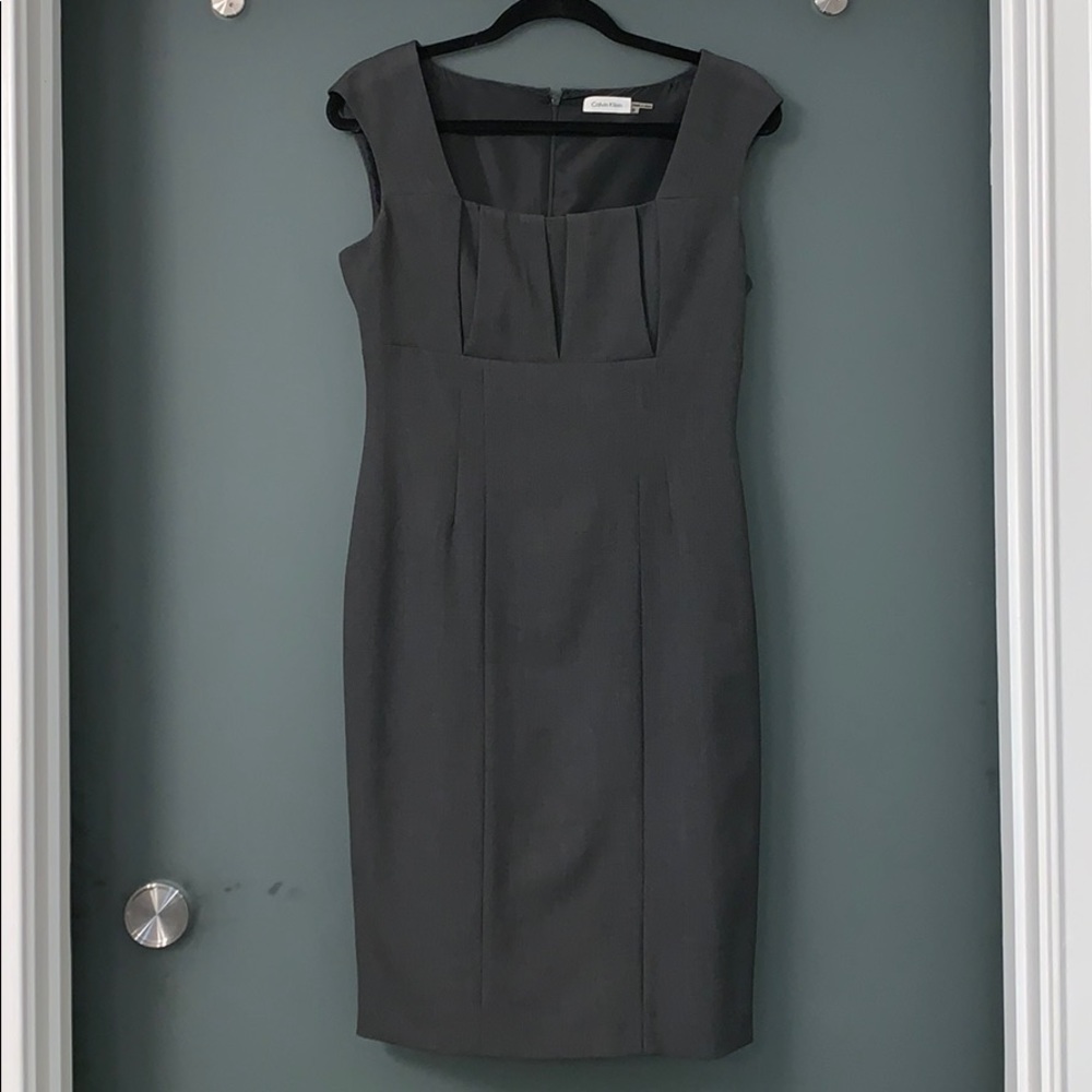 grey dress